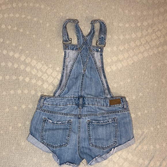 Distressed Jean Short Overalls - Picture 2 of 3